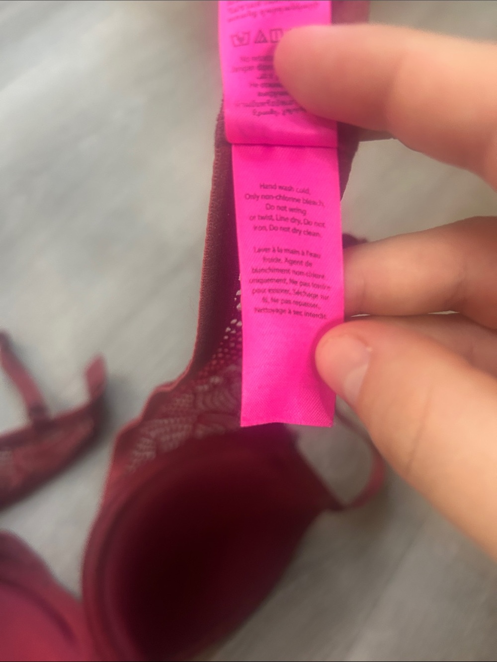 *3 for $30* La Sense Remix Bra, Size 32B, Red, Light Push-up - Picture 4 of 4